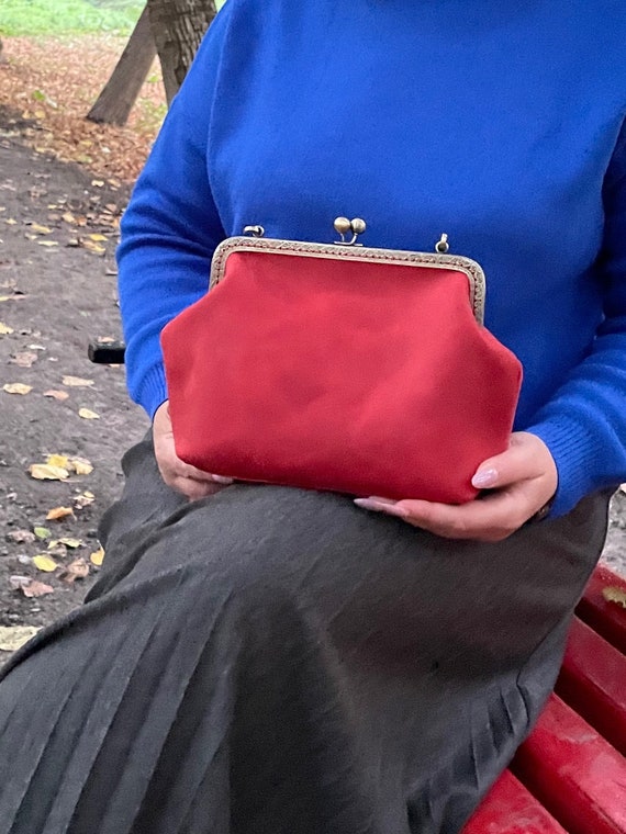 HANDMADE Vintage Kisslock Frame Handbag in Coral Red Leather Kiss Lock Bags Detachable Chain Frame Bag Graduation GIFT Evening Bag Etsy