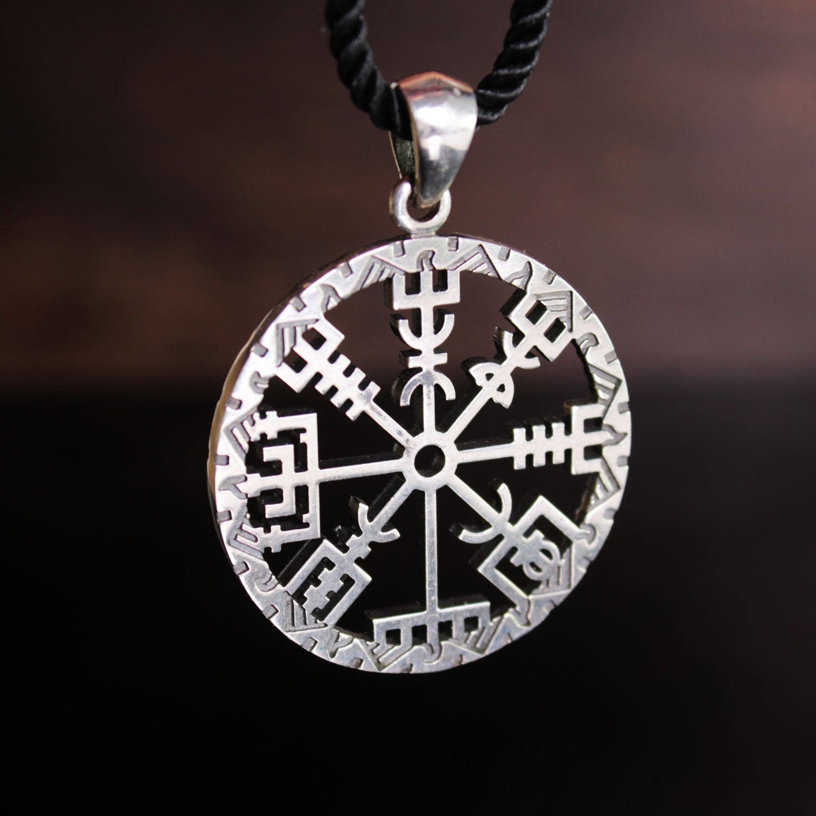 Vegvisir Pendant Silver 925 Slavic Amulet Runes Pendant | Etsy