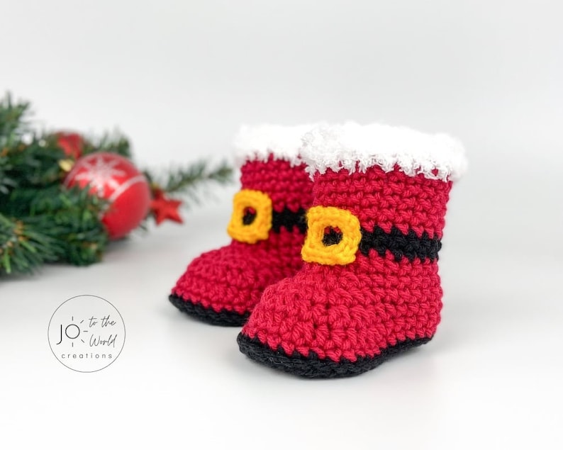 Christmas Baby Booties, Crochet Booties, Christmas Crochet Pattern image 4