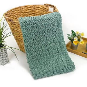Super Bulky Blanket Crochet Pattern | Crochet Baby Blanket with Super Bulky Yarn | Thick Yarn Crochet Blanket Pattern