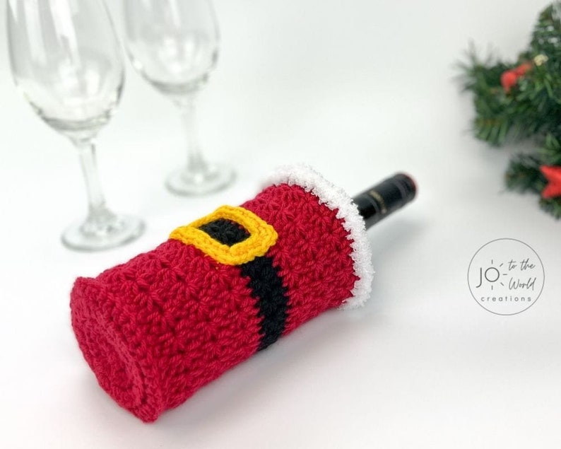 Christmas Wine Bottle Holder Crochet Pattern image 3