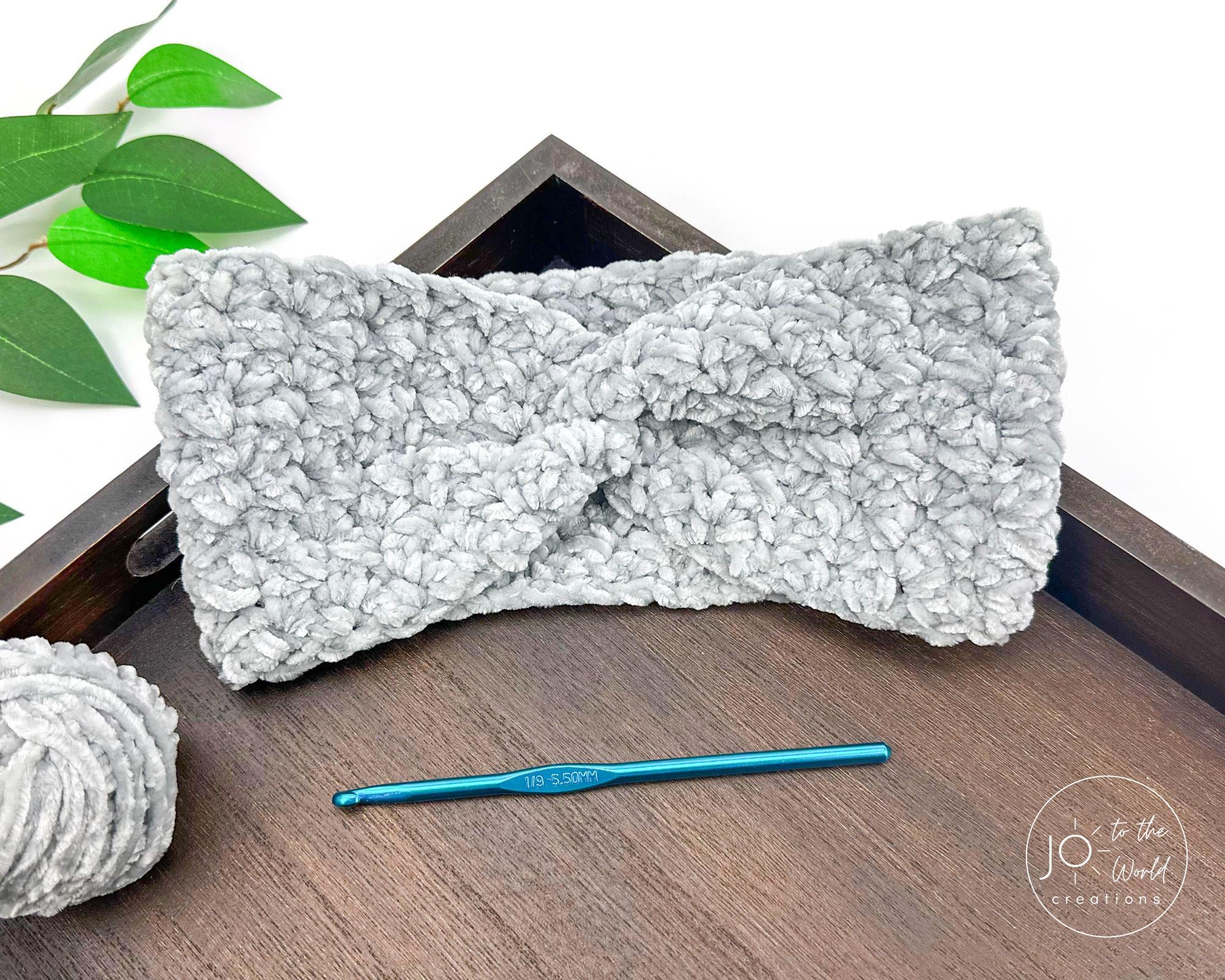 36 Crochet Hairband Patterns with Ear Warmers, Bandanas, and Flower Bands 31 Chunky Ear Warmer