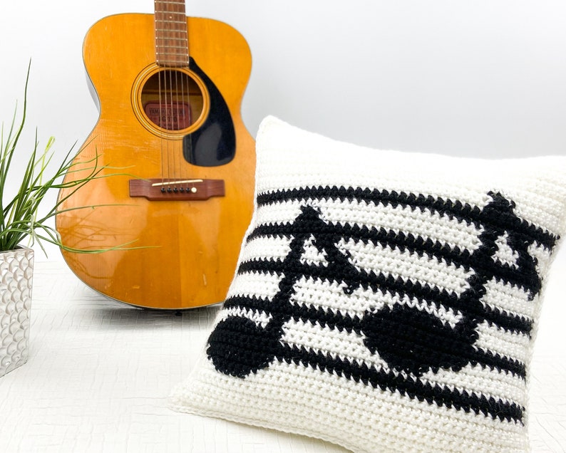 Music Notes Pillow Cover Crochet Pattern image 1