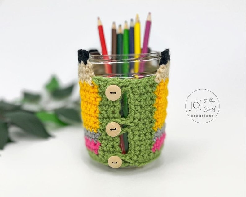 Crochet Pencil Holder Cover Pattern A Great Gift for a Teacher or Kid's Desk afbeelding 4