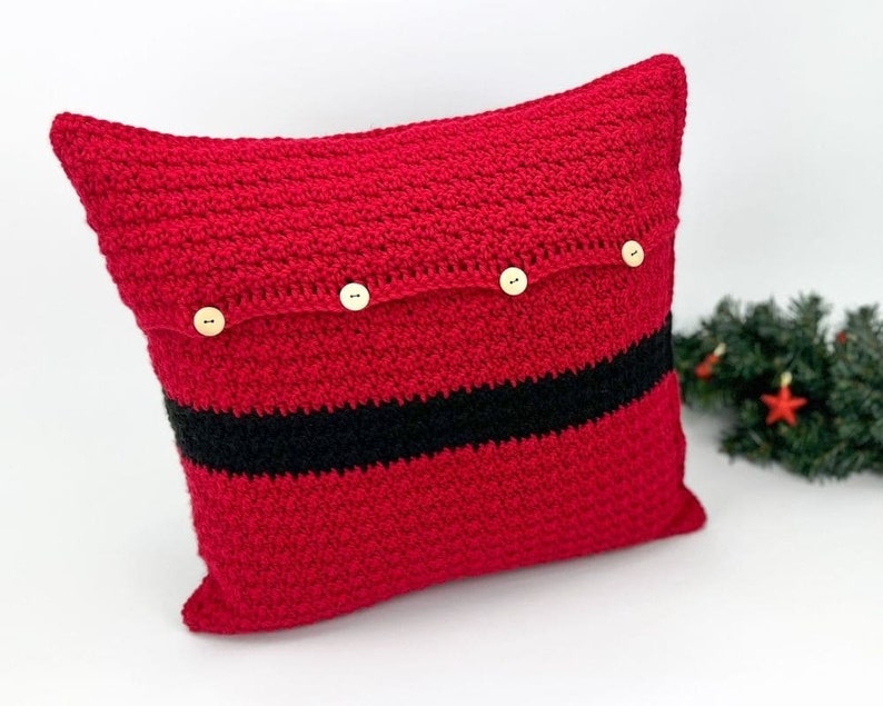 Crochet Christmas Pillow Pattern image 6