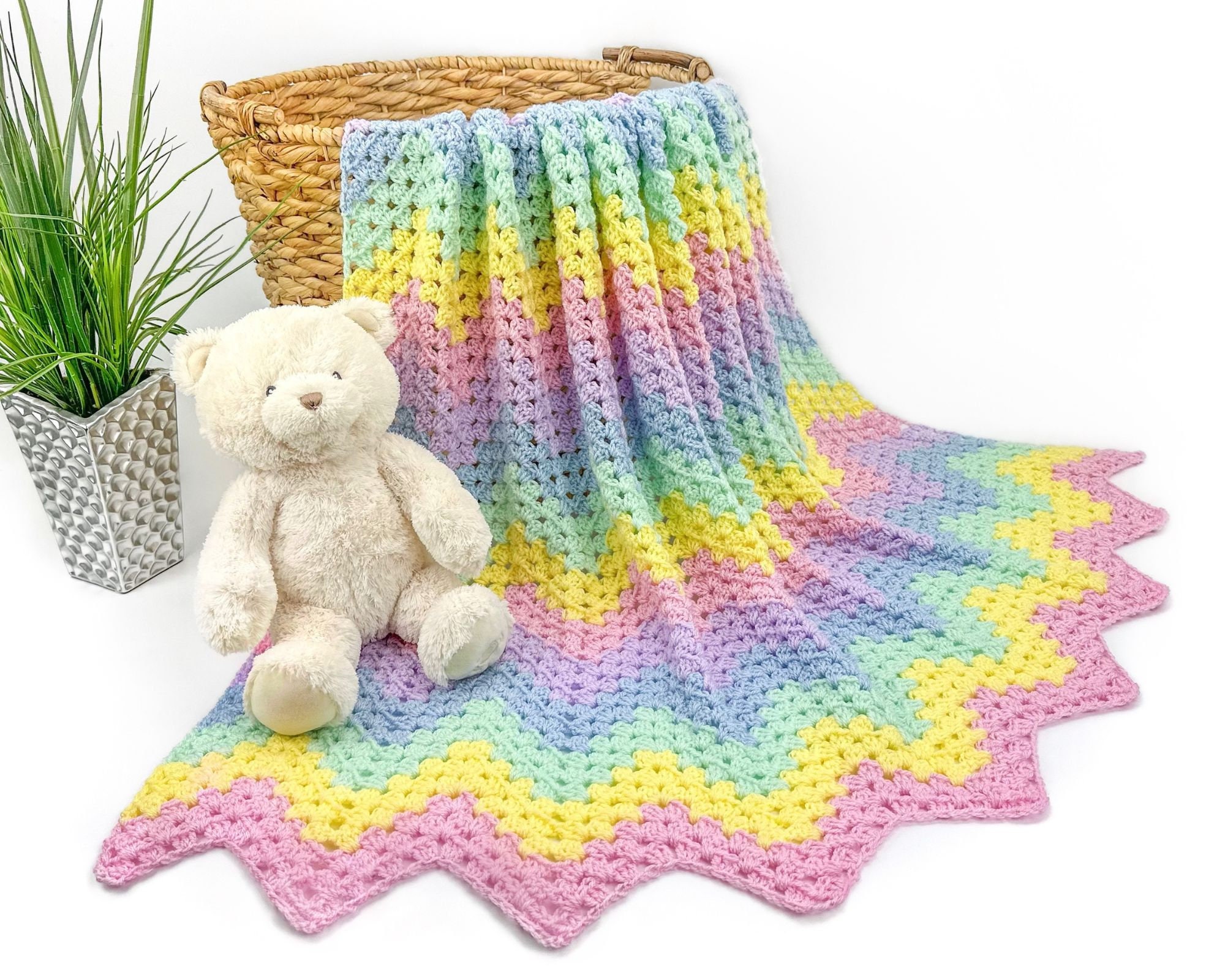 40 Paid and Free Crochet Chevron Patterns To Try Today 2 Zig Zag Granny Stitch Blanket Crochet Pattern Easy
