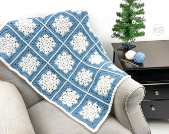 Snowflake Granny Square Blanket PDF Crochet Pattern | Perfect for Christmas or Winter!