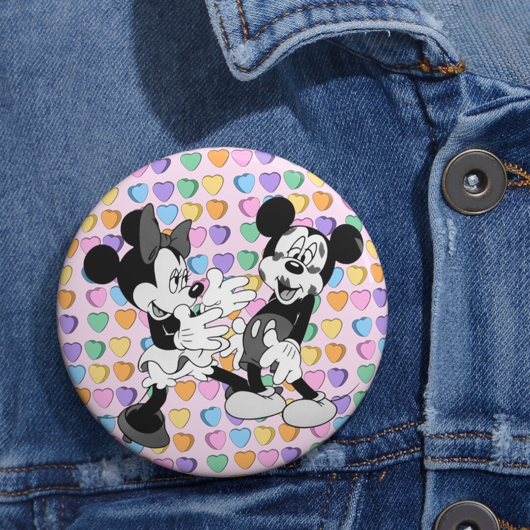 Cute Black and White Mickey, Minnie Kisses, Valentine's Button, Candy ...