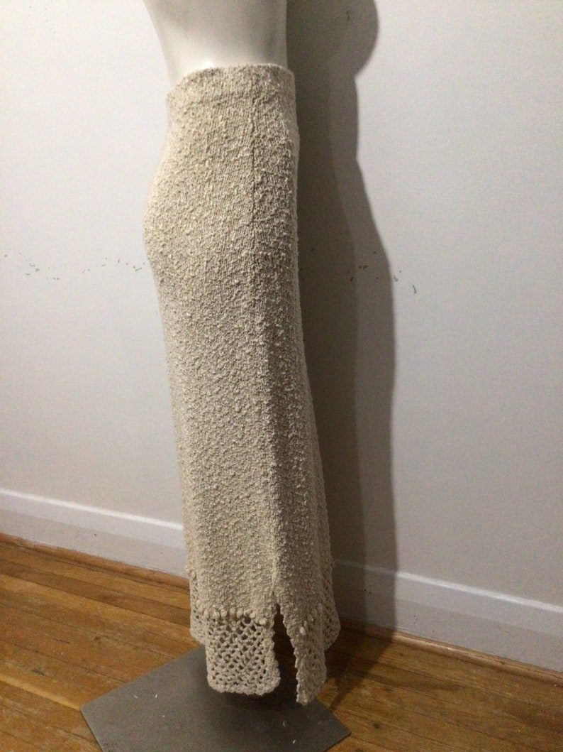 Vintage 90s Carraig Donn Ireland hand knit skirt, crochet bottom, natural materials. A Real Beauty image 5