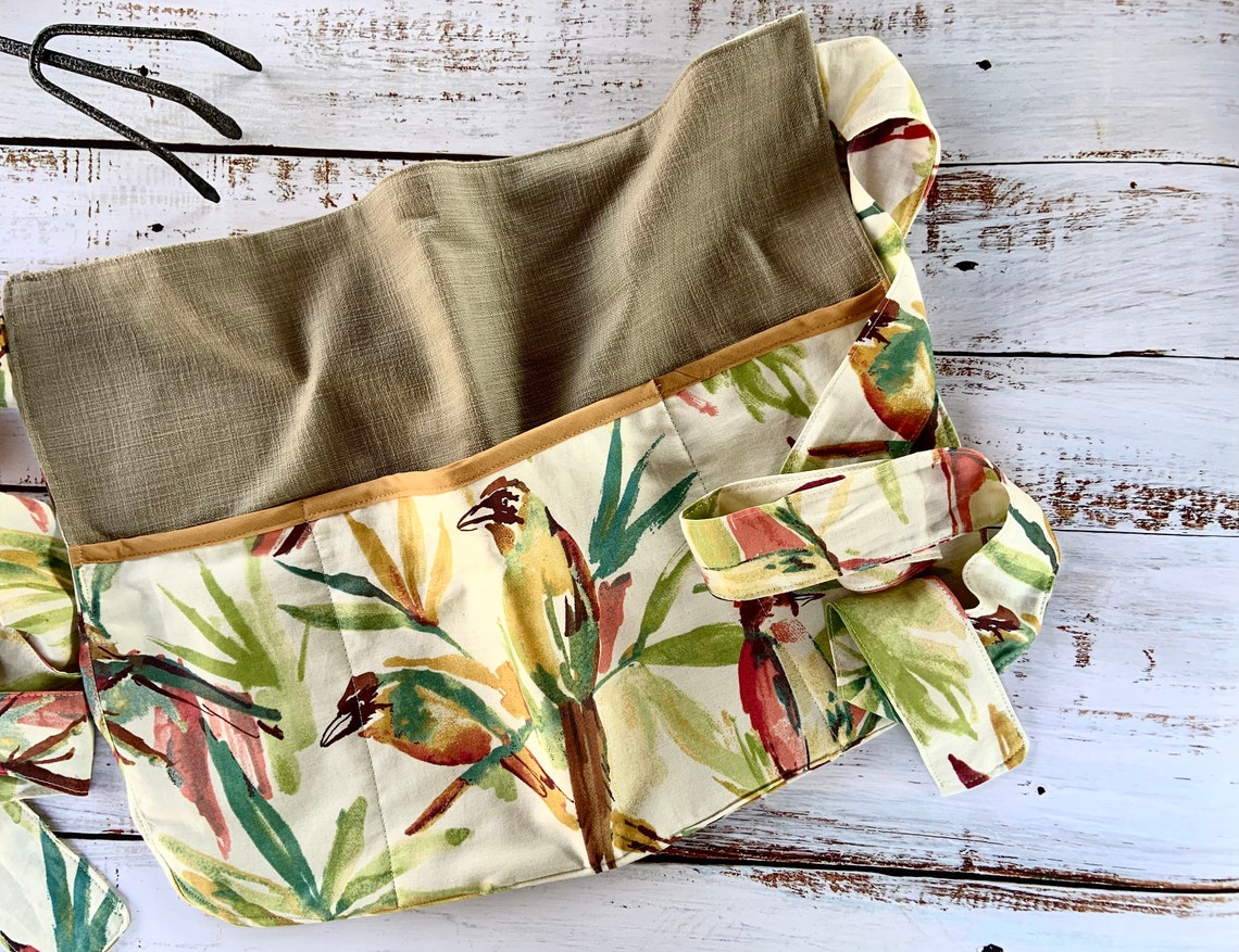 Garden apron apron with pockets florist apron utility Etsy