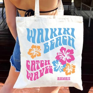 Malibu Beach Coconut Girl Tote Bag Coconut Girl Aesthetic Trendy Tote Bag Preppy Tote Bag Cute Canvas Tote Bag Cute Beach Tote Bag afbeelding 1