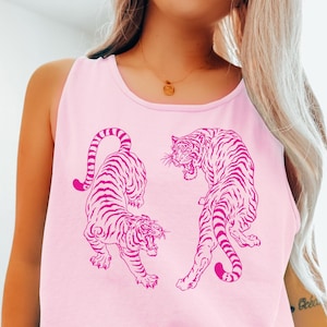 Pink Tiger Tank Pink Tiger Shirt Tiger Tank Top Comfort Colors® Tank Tiger Ladies Tops Pink Graphic Tank Top Oversized Tank Top Preppy Tiger