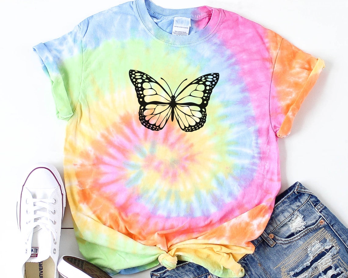 tie dye shirt with butterfly