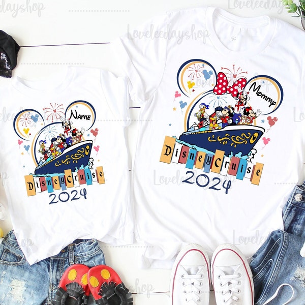 Chemise croisière Disney, chemise voyage Disney, chemise croisière Disney assortie, chemise nom personnalisé Disney, chemises famille Disney, chemise Disney. CV5