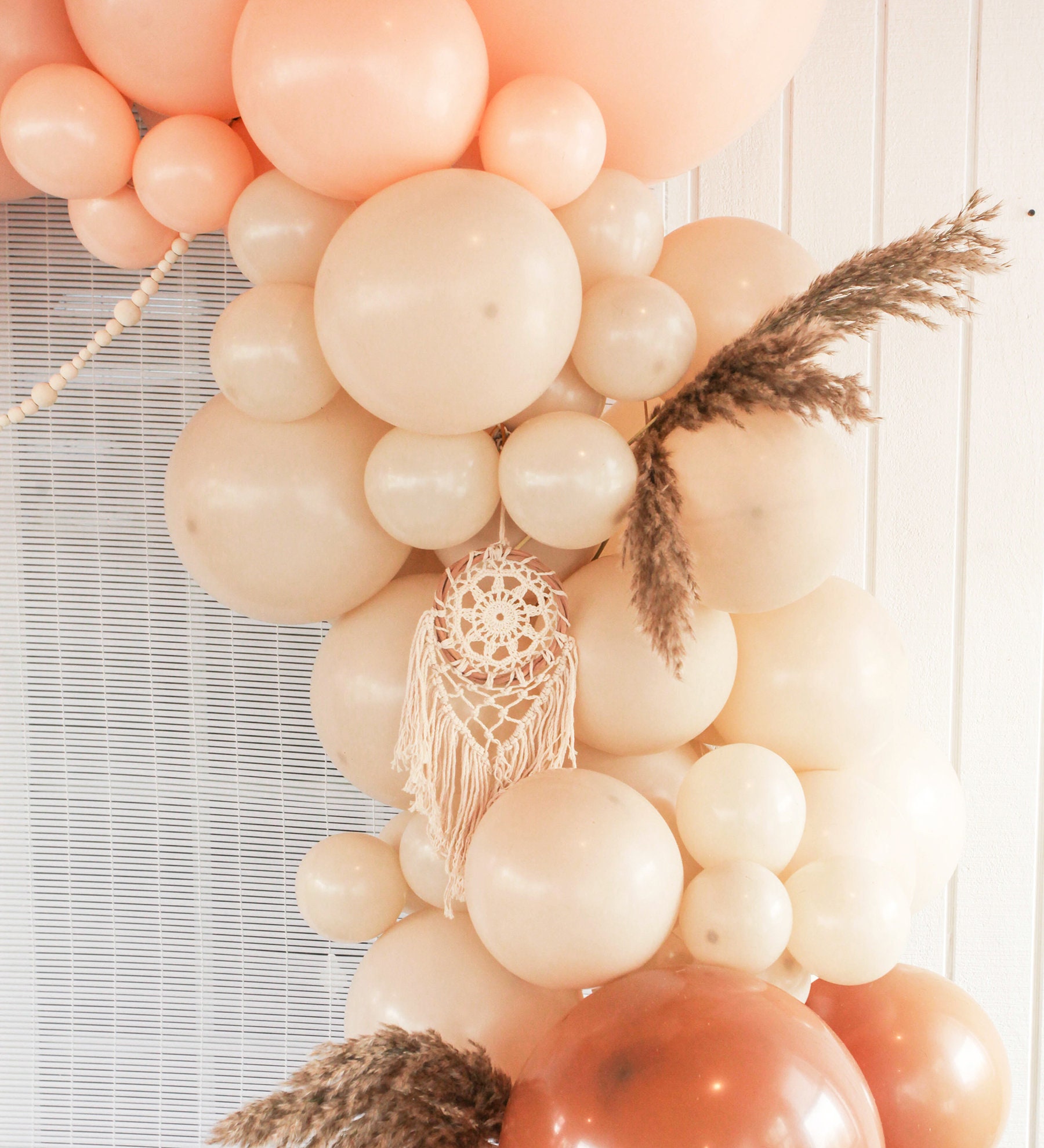 Boho Balloon Bliss: 155 Pieces Of Pastel Perfection! - vlqtsc4