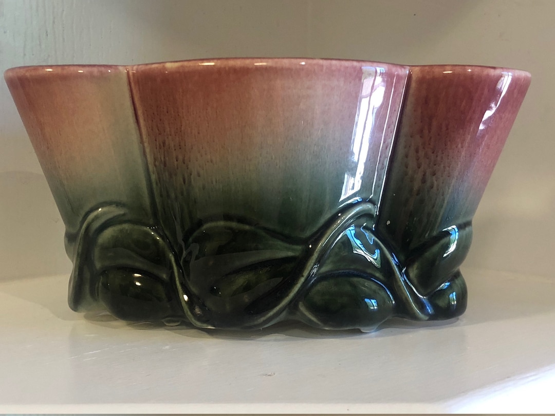 Vintage 1950s Ombre Ceramic Planter, Raspberry Pink to Green, Leaf ...