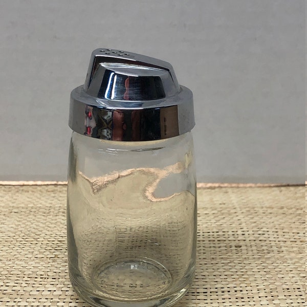 Vintage Federal Housewares Salt or Pepper Shaker,  Mid-Century Design Salt and Pepper