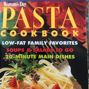 Vintage Cooking Pamphlet, 1995, Woman&#39;s Day, Pasta Cookbook, Retro Ads, Soups and Salads, 20 Minute Main Dish, Low Fat, 96 Pages