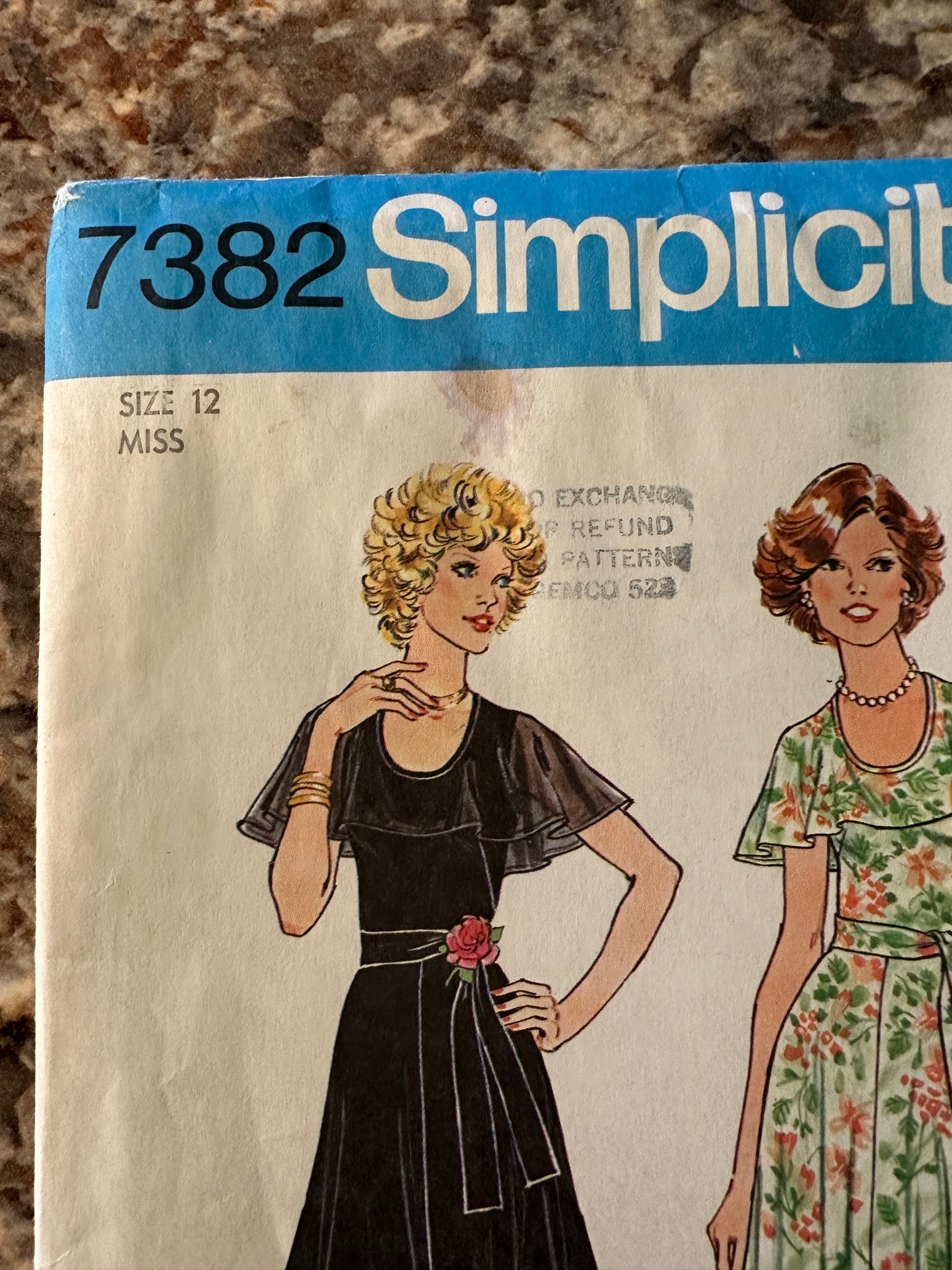 Vintage 1976, Simplicity #7382, UNCUT, Misses Dress in Two