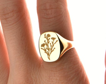 Silver signet ring, Signet ring, Wildflower signet ring, Engraved ring, Custom engraved ring, Wildflower ring, Gold signet ring, Flower ring