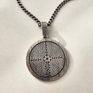 Ancient Labyrinth Pendant, Chartres Labyrinth Jewelry, The Mystical Path of the Labyrinth, Oxidized Silver Maze Necklace, Ancient Necklace