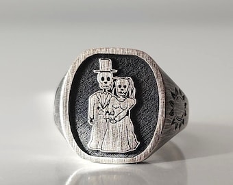 Memento Mori Sterling Silver Ring: Skeletons in Love, Personalized Stoic Jewelry
