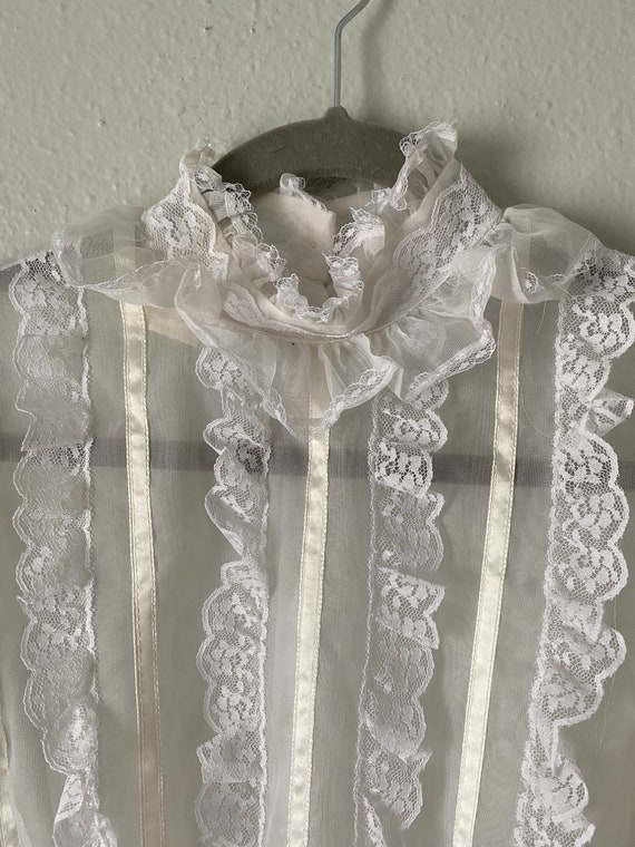 Gunne Sax 1970s Jessica McClintock sheer white rib