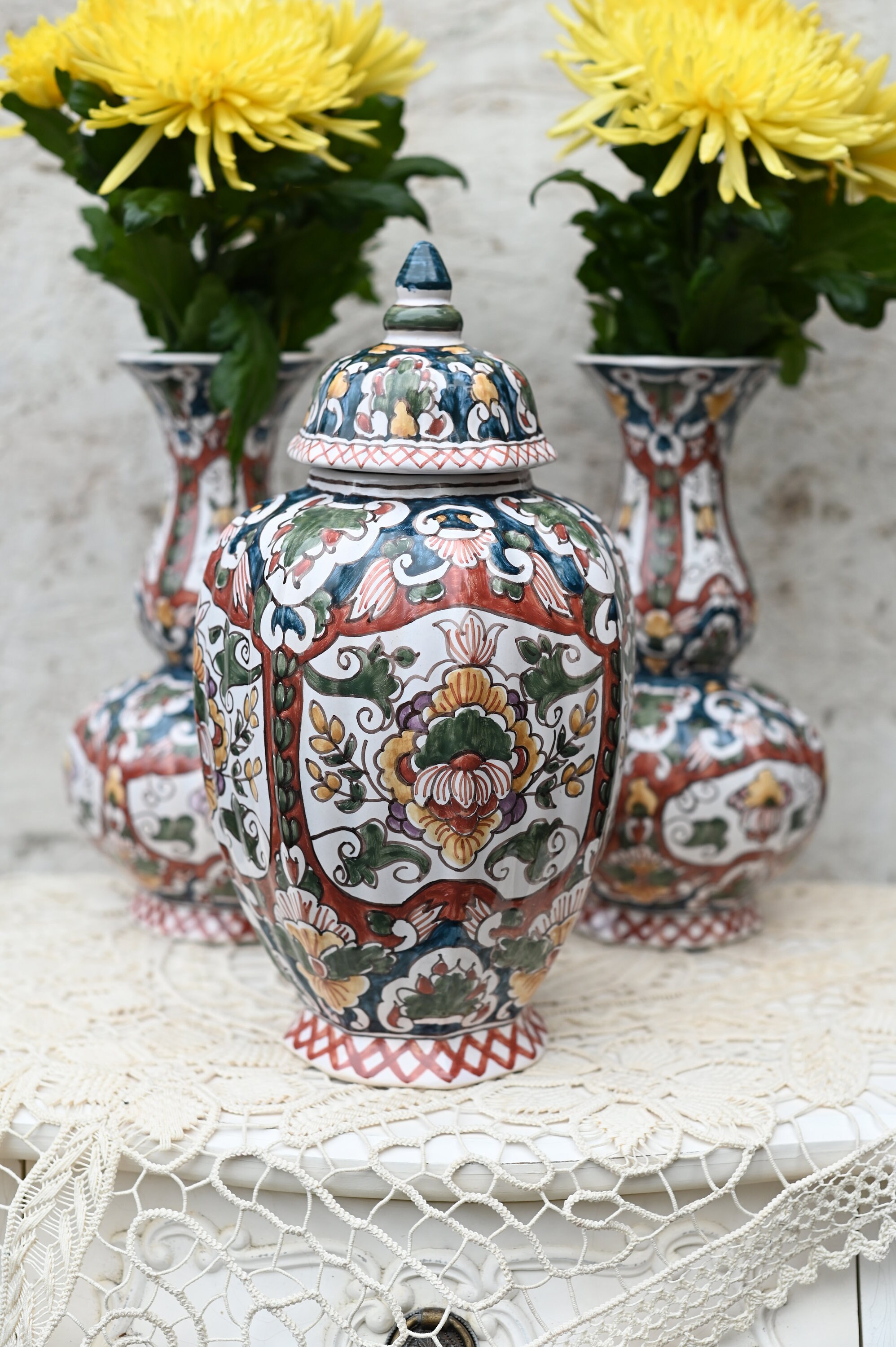Vintage Tichelaar Makkum Delfts Blue Decoration Ginger Jar Vases
