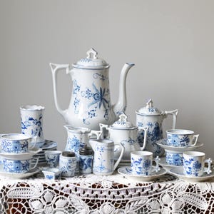 Juego de té de porcelana Zwiebelmuster antiguo – Cebolla Azul, más de 30 piezas