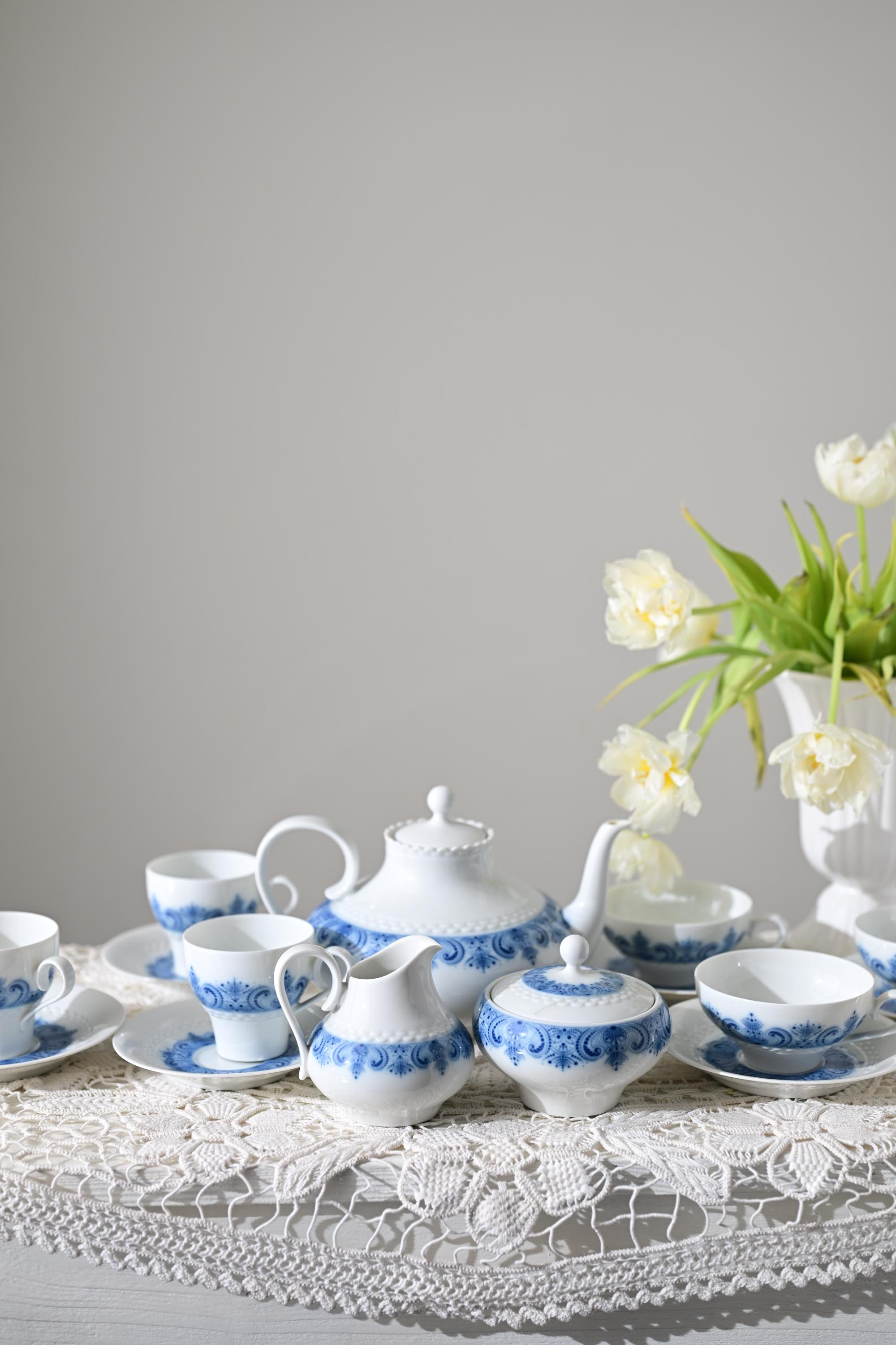 Vintage Hutschenreuther 1838 Tirschenreuth Genuine Cobalt Coffee
