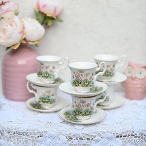 Jahrgang. Set von 6 Tassen mit Untertassen (Damengröße) von Royal Albert. schönes Set für High Tea !!