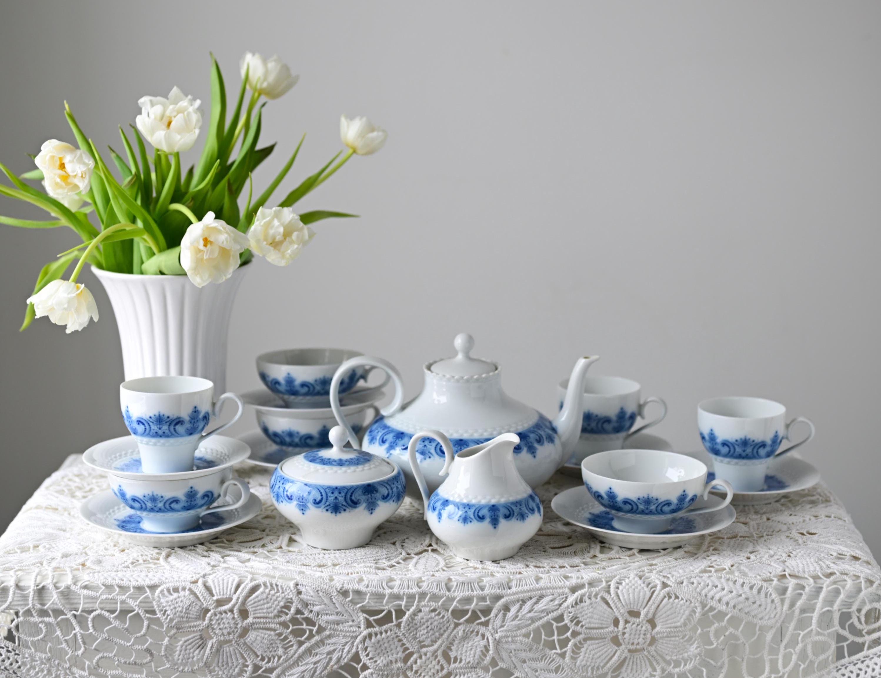 Vintage Hutschenreuther 1838 Tirschenreuth Genuine Cobalt Coffee