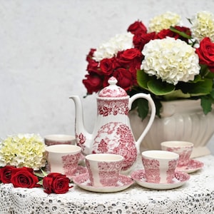 Vintage tea set for 5 persons, W.H. Grindley & Col, Staffordshire England, Country Style, red transferware.