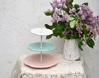 Vintage cupcake toren, cake display etagere,  porcelain.