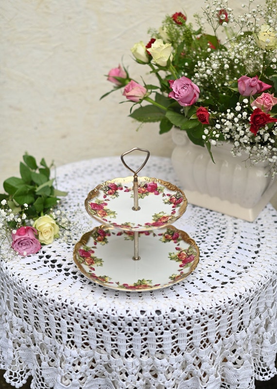 Vintage SAJI Cake Stand: Porcelain Etagere with Red Roses & Gold Rim