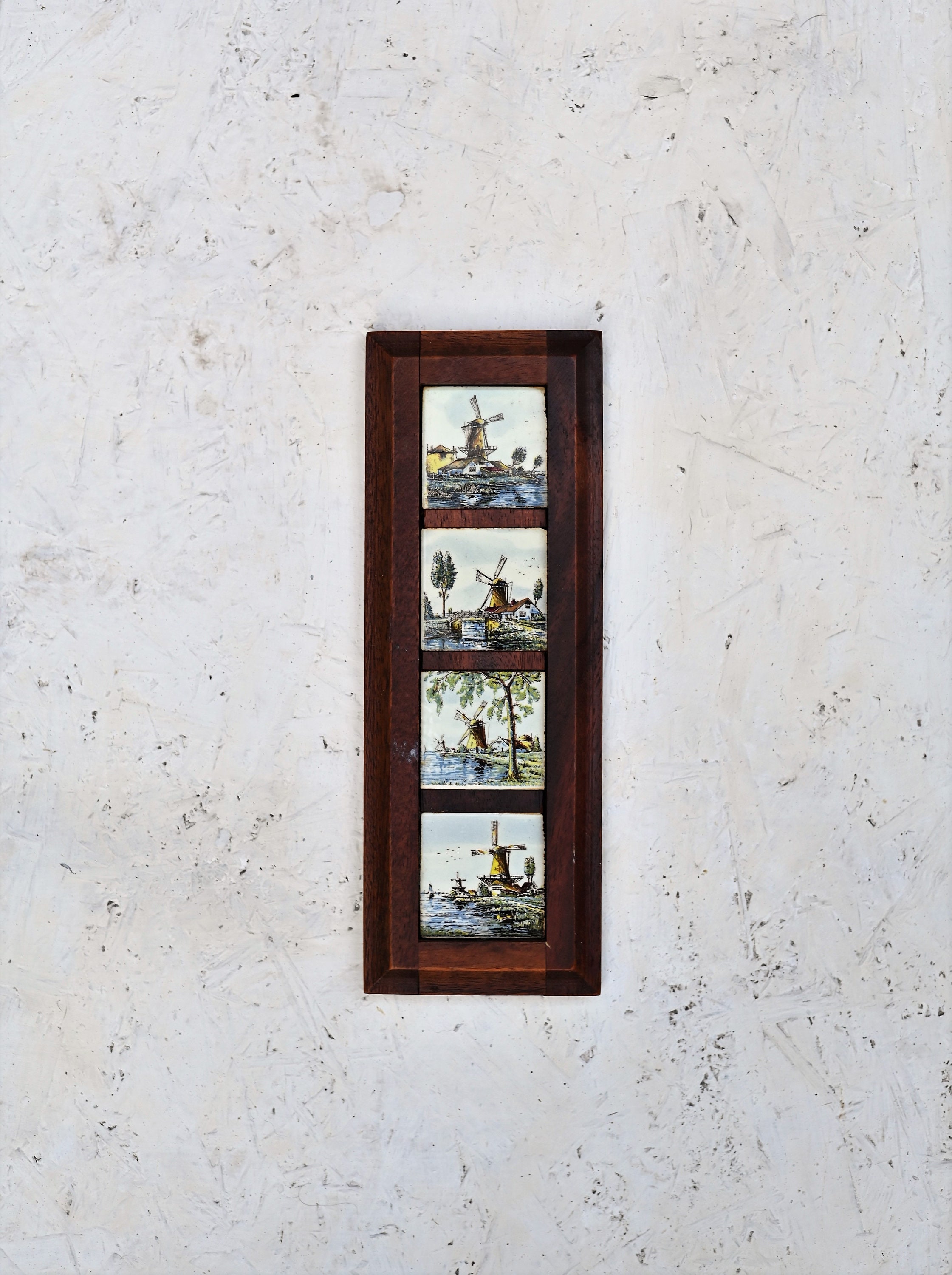 Vintage Polychrome Omlijste Tegels, 4 Tile With a Dutch Windmill