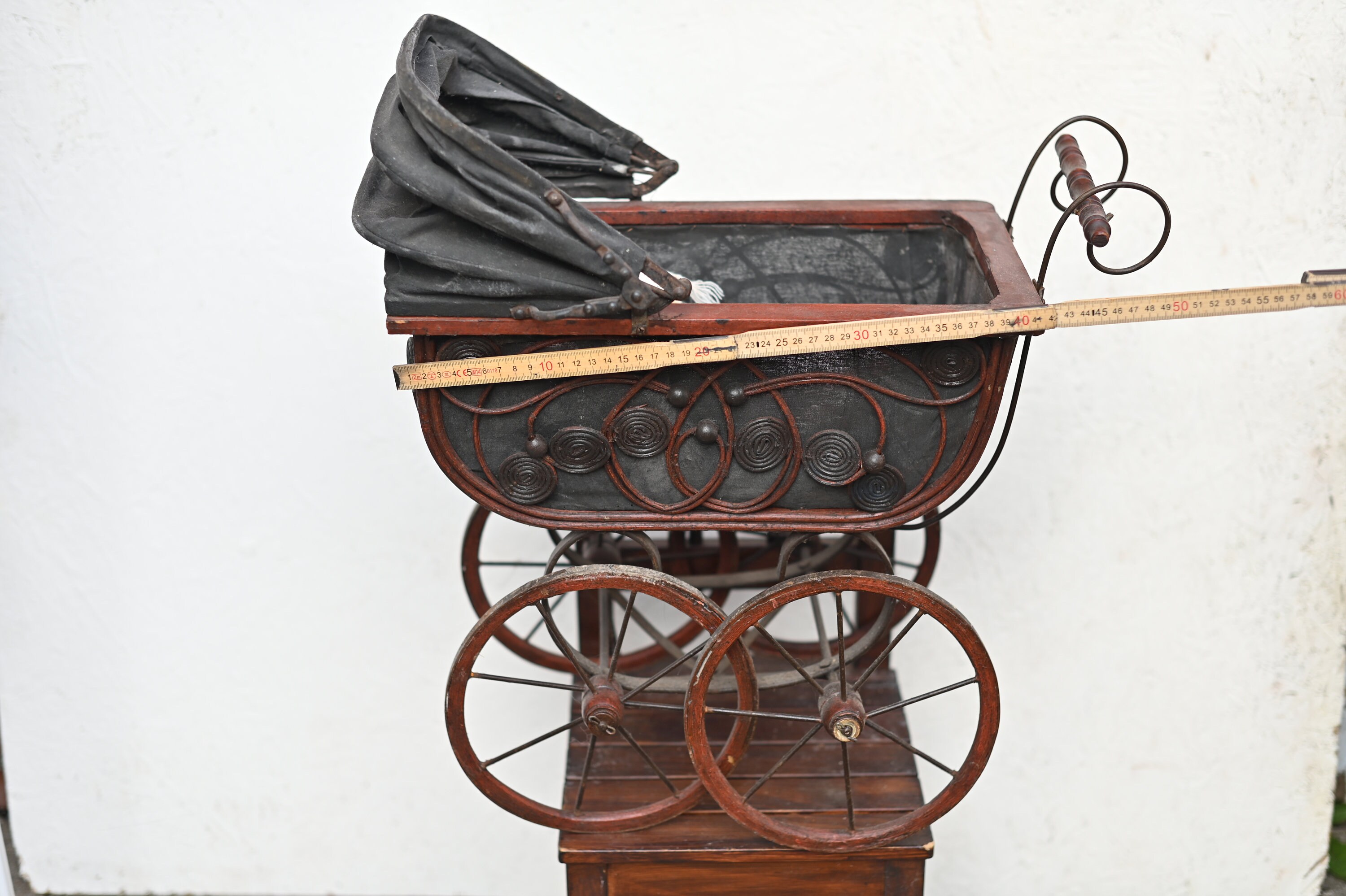 Antique Wicker Doll Pram: Brown & Black Miniature Carriage Antique Wicker Doll Pram: Brown & Black Miniature Carriage