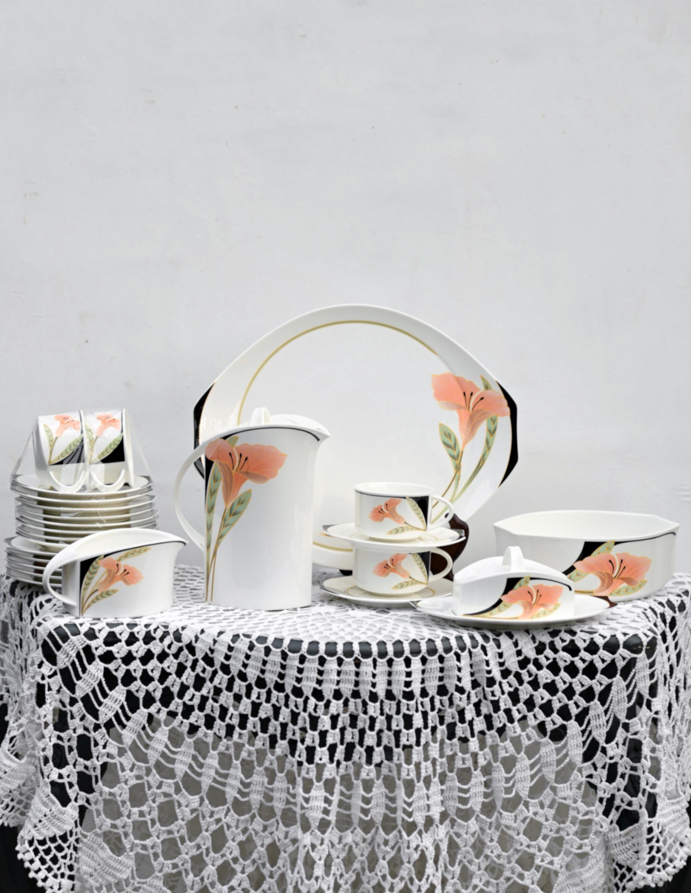 Villeroy & Boch Novi 花柄皿 6枚セット Villeroy & Boch Novi 花柄皿