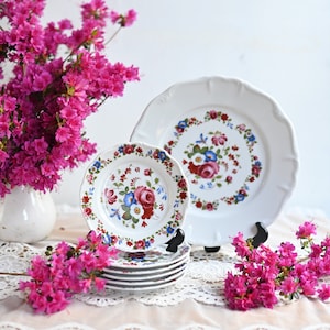 Set per torta vintage, set di stoviglie uniche, set di ciotole da 7 pezzi. Motivo floreale.