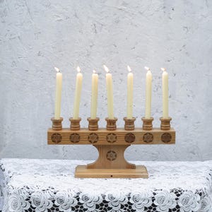Vintage Star of David Menorah Candle Holder, Handmade 1960s Home Decor Table Candle Holder - Natural Wood.