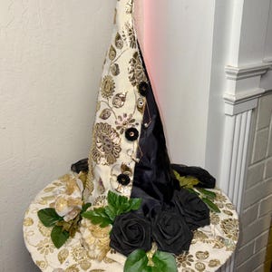 Elegant Witch Hat: Cream, Black & Gold Sparkle Halloween Costume