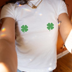 St. Patrick's Day-babyshirt, Lucky-shirt, jaren 90 baby-T-shirt, Downtown Girl Aesthetic, Lucky Girl Syndrome-top, Shamrock Nips-shirt, Irish Crop Top