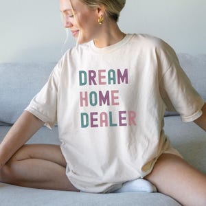Realtor Shirt, Real Estate Agent Gift, Real Estate Marketing Tshirt, Real Estate Gift, Realtor Tee, Realtor Shirt, New Realtor Gift T-Shirt