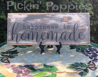 Happiness is Homemade Sign- Hand Painted Wood Sign, Rustic Wood Sign, Farmhouse Wood Sign, Distressed Wood Sign, Kitchen Sign, Wall Decor,
