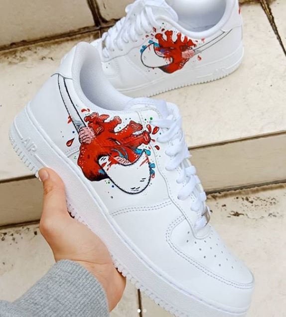 Air force 1 heart broken cheap