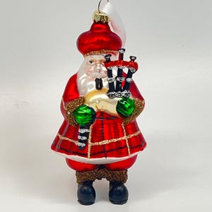Scottish Highland Santa and Bagpipes Glass Christmas Ornament