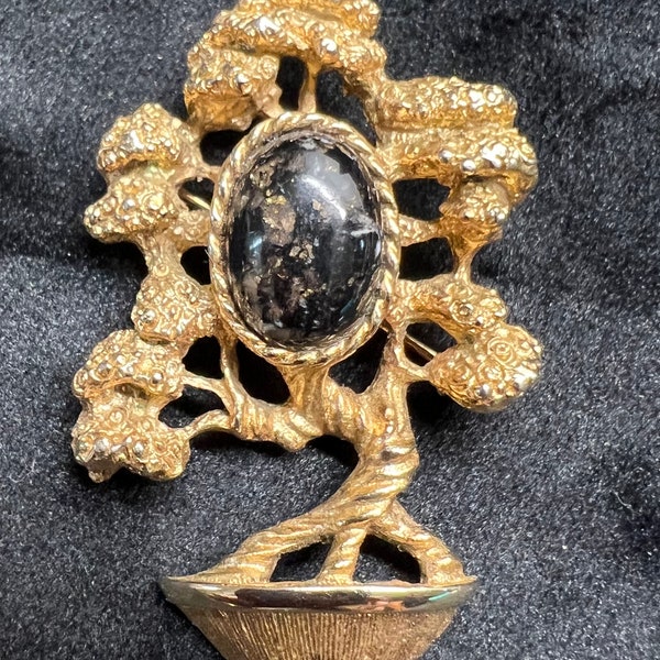 Vintage Amway Gold Bonsai Tree Brooch