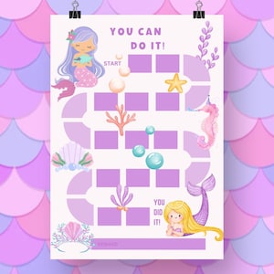 Puede incluir: Un tablero de juego imprimible con temática de sirenas con el texto "You Can Do It!" en la parte superior. El tablero presenta un camino con varias imágenes, incluyendo una sirena, una estrella de mar, una concha y un caballito de mar. El tablero de juego está diseñado para niños y los anima a completar tareas o desafíos.
