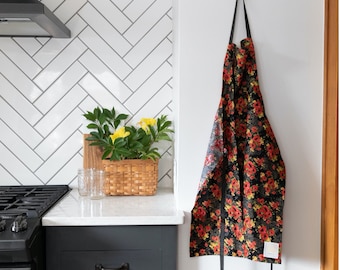 Poppy Flower Patterned Fully Adjustable Chef&#39;s Apron - Great Mother’s Day Gift Birthday Gift Housewarming Hostess Present Cook Bake Kitchen