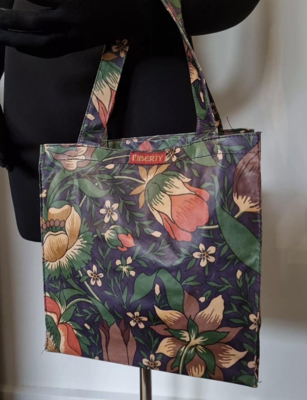LIBERTY OF LONDON Tote Hand Bag Vinyl Coated Floral